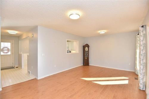 88 White Bark Way, Belwood, ON - Indoor Photo Showing Other Room