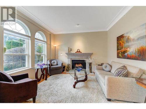 5251 Sutherland Road, Peachland, BC - Indoor Photo Showing Living Room With Fireplace