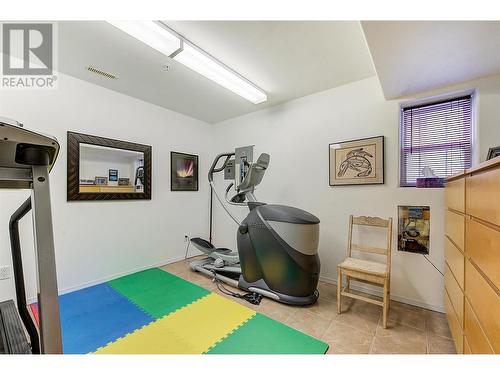 5251 Sutherland Road, Peachland, BC - Indoor Photo Showing Gym Room