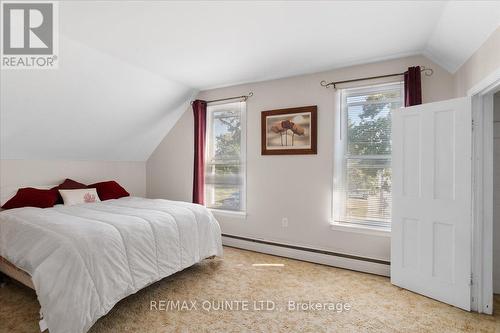 7 Century Drive, Prince Edward County, ON - Indoor Photo Showing Bedroom