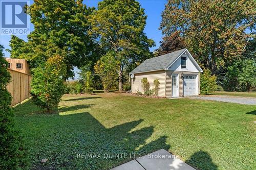 7 Century Dr, Prince Edward County, ON - Outdoor