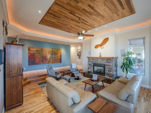 2460 Naramata Road, Naramata, BC - Indoor Photo Showing Living Room With Fireplace