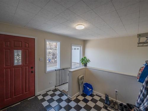 541 Eastside Road, Okanagan Falls, BC - Indoor Photo Showing Other Room