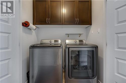13 Eleanor Drive, Long Sault, ON - Indoor Photo Showing Laundry Room