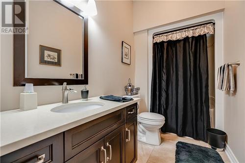 13 Eleanor Drive, Long Sault, ON - Indoor Photo Showing Bathroom