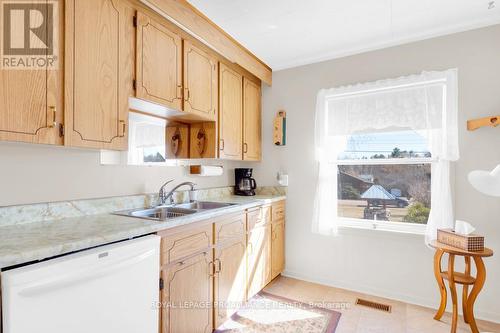 23 Bannockburn Road, Madoc, ON - Indoor Photo Showing Kitchen With Double Sink
