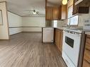 624 Home Street, Portage La Prairie, MB  - Indoor Photo Showing Kitchen 