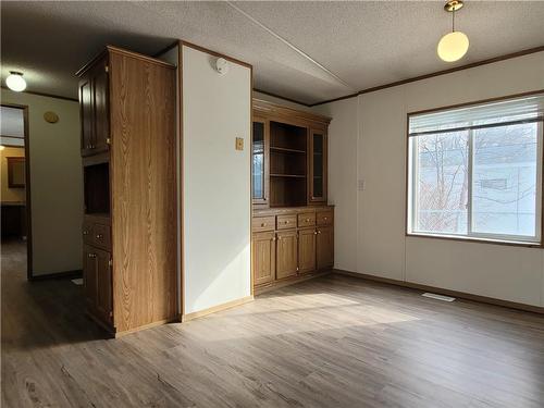 624 Home Street, Portage La Prairie, MB - Indoor Photo Showing Other Room