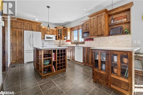 1110 Melrose Road, Shannonville, ON - Indoor Photo Showing Kitchen