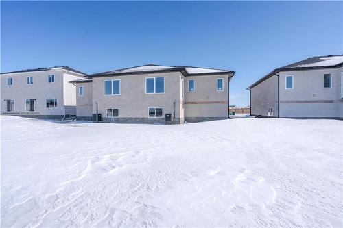 81 River Ridge Drive, Lorette, MB - Outdoor With Exterior