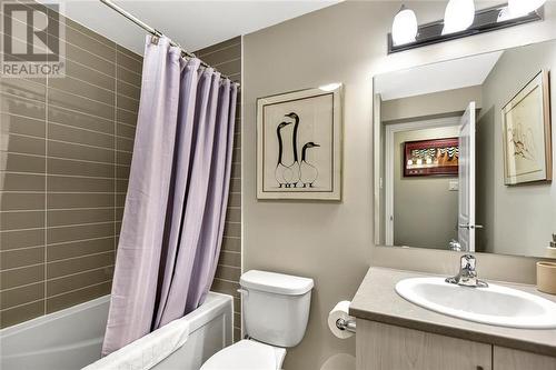 116 Blackhorse Drive, Kemptville, ON - Indoor Photo Showing Bathroom
