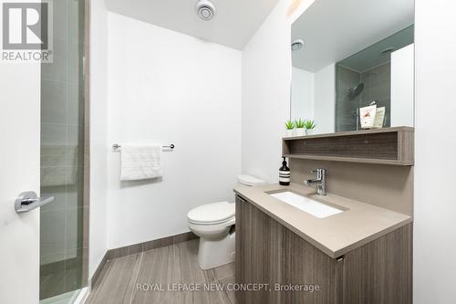 3506 - 898 Portage Parkway, Vaughan, ON - Indoor Photo Showing Bathroom
