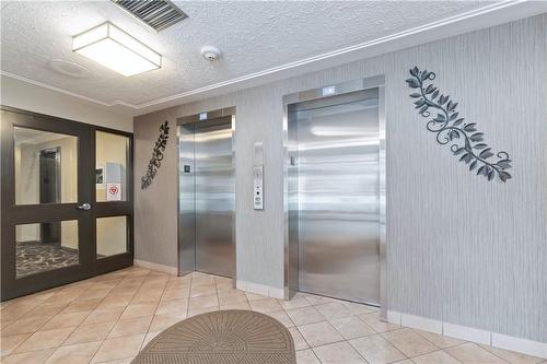 Lobby Elevator - 30 Harrisford Street|Unit #1001, Hamilton, ON - Indoor Photo Showing Other Room