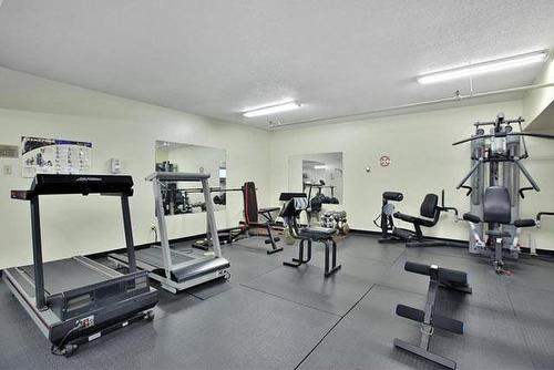 Exercise Room - 30 Harrisford Street|Unit #1001, Hamilton, ON - Indoor Photo Showing Gym Room