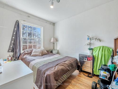 303 Bogert Ave, Toronto, ON - Indoor Photo Showing Bedroom