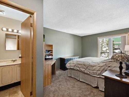 302-788 Castle Crag Cres, Courtenay, BC - Indoor Photo Showing Bedroom