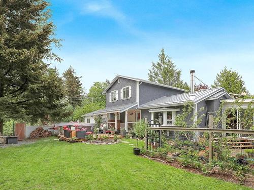 546 Pritchard Rd, Comox, BC - Outdoor With Deck Patio Veranda With Backyard