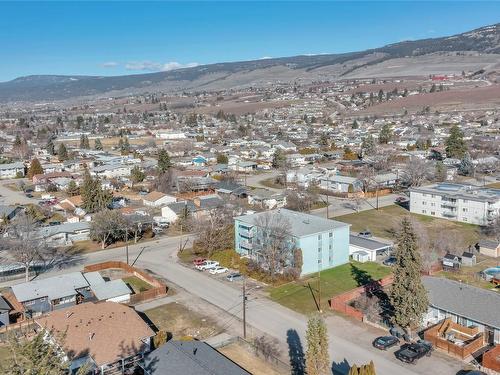 301-150 Scarboro Road, Kelowna, BC - Outdoor With View