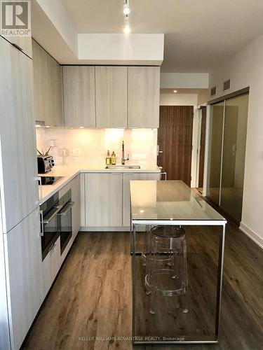514 - 15 Queens Quay E, Toronto, ON - Indoor Photo Showing Kitchen With Upgraded Kitchen