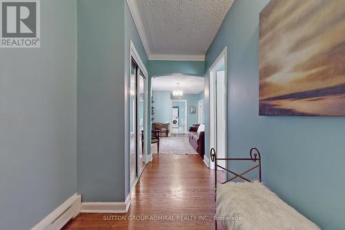 32 Florence Cres, Toronto, ON - Indoor