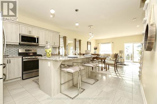 869 Burwell Road, Fort Erie, ON - Indoor Photo Showing Kitchen With Upgraded Kitchen