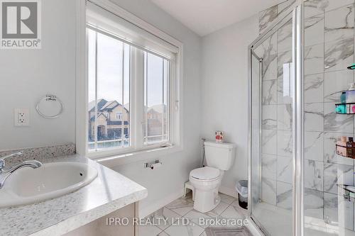 78 Cittadella Blvd, Hamilton, ON - Indoor Photo Showing Bathroom