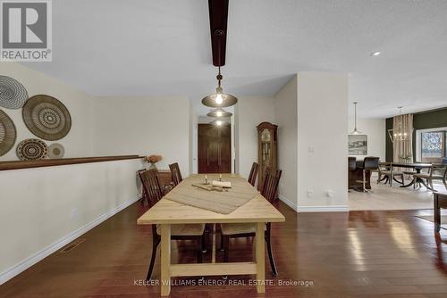 16 Merrill Dr, Prince Edward County, ON - Indoor Photo Showing Dining Room