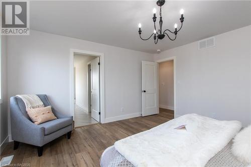 42 Chestnut Hill Crescent, Tara, ON - Indoor Photo Showing Bedroom