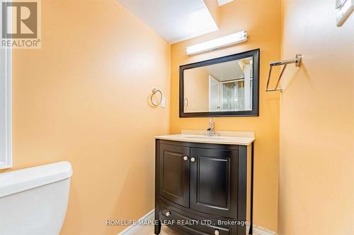 8681 Canyon Road, Milton, ON - Indoor Photo Showing Bathroom