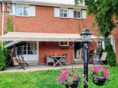 4166 Garrowhill Trail, Mississauga, ON - Outdoor