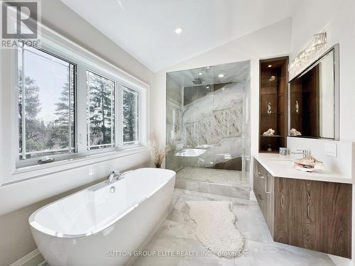 13867 Heritage Road, Caledon, ON - Indoor Photo Showing Bathroom