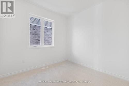 720 Mika St, Innisfil, ON - Indoor Photo Showing Other Room