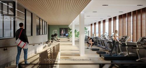#824 -7950 Bathurst St, Vaughan, ON - Indoor Photo Showing Gym Room