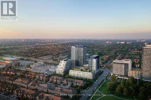 824 - 7950 Bathurst Street, Vaughan, ON - Outdoor With View