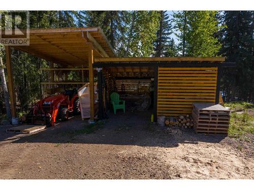 8196 N Bridge Lake Road, Bridge Lake, BC 