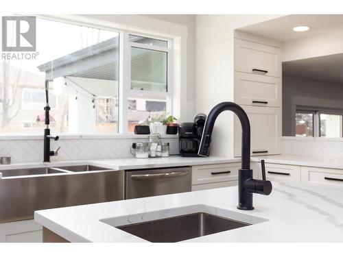 4661 Gordon Drive, Kelowna, BC - Indoor Photo Showing Kitchen With Double Sink