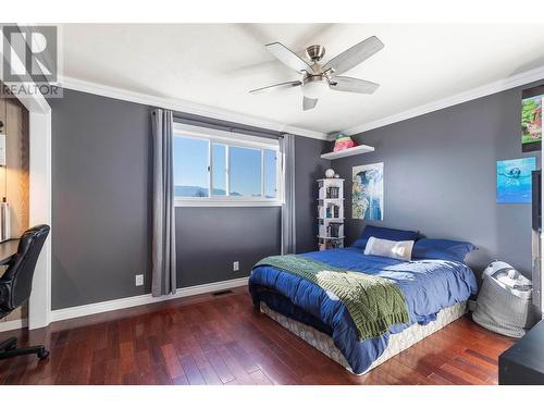 901 Ogden Road, West Kelowna, BC - Indoor Photo Showing Bedroom