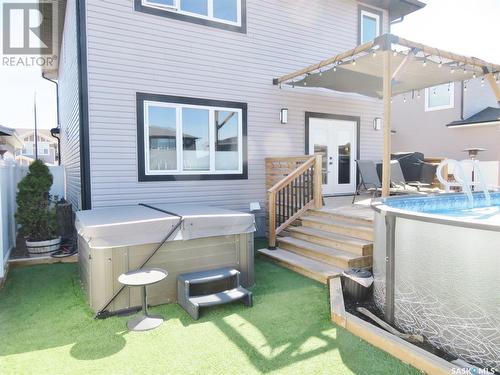 546 Secord Manor, Saskatoon, SK - Outdoor With Above Ground Pool With Exterior