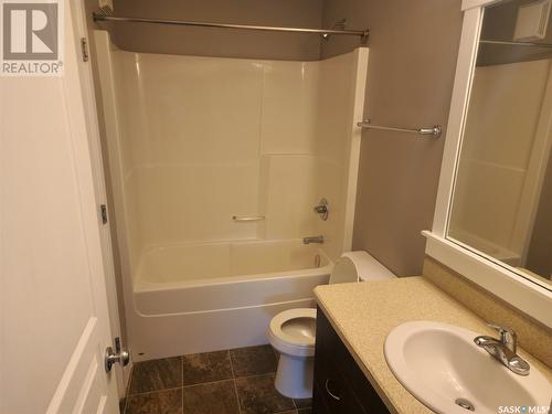 4801 Liberty Street, Regina, SK - Indoor Photo Showing Bathroom