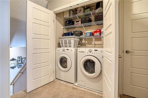 55 Orchard Street, London, ON - Indoor Photo Showing Laundry Room
