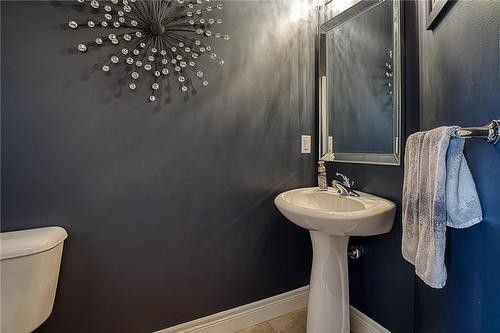 55 Orchard Street, London, ON - Indoor Photo Showing Bathroom