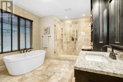 3211 Pinot Noir Place, West Kelowna, BC - Indoor Photo Showing Bathroom