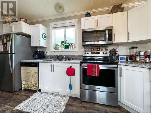 66 3616 Larch Avenue, Terrace, BC - Indoor Photo Showing Kitchen With Double Sink