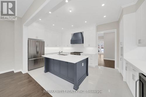 10 Mears Road, Brant, ON - Indoor Photo Showing Kitchen With Stainless Steel Kitchen With Double Sink With Upgraded Kitchen