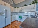 431-6987 Terazona Drive, Kelowna, BC  - Indoor Photo Showing Kitchen With Double Sink 