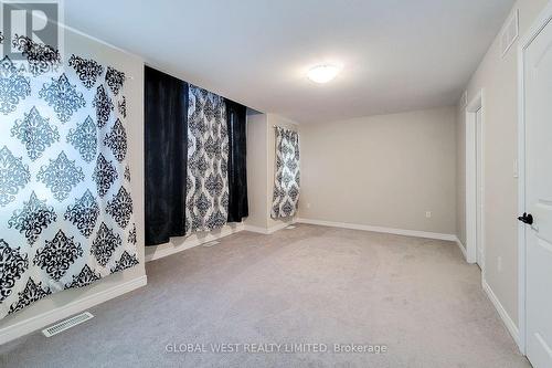 14 Bowman Crescent N, Thorold, ON - Indoor Photo Showing Other Room
