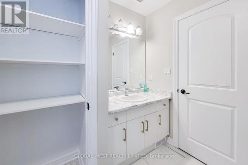 14 Bowman Crescent N, Thorold, ON - Indoor Photo Showing Bathroom