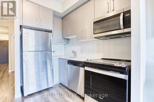 603 - 15 Queen Street S, Hamilton, ON - Indoor Photo Showing Kitchen With Stainless Steel Kitchen