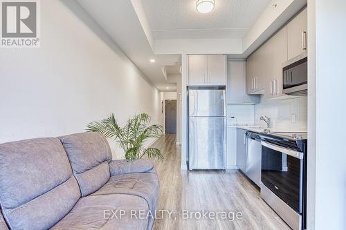 #603 -15 Queen St S, Hamilton, ON - Indoor Photo Showing Kitchen With Stainless Steel Kitchen