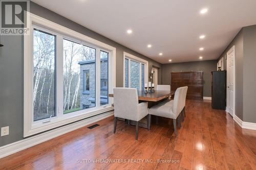 30 Cedar Drive, Caledon, ON - Indoor Photo Showing Bedroom